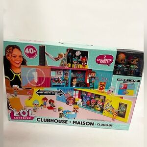 L.O.L. Surprise! Clubhouse Set with Exclusive Dolls - Pink and Blue NWT NIB